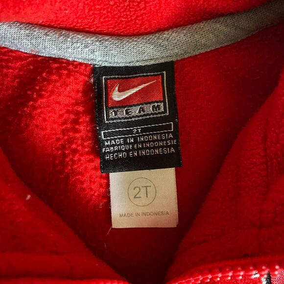 Nike Team Wisconsin Badgers 3/4 Zip Fleece Pullover Kids Sz 2T - Picture 7 of 10